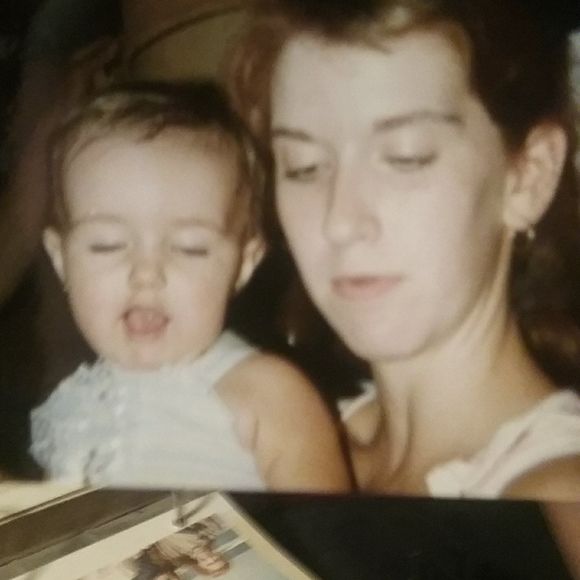 Meet your Posher, Amber - Picture 1 of 1